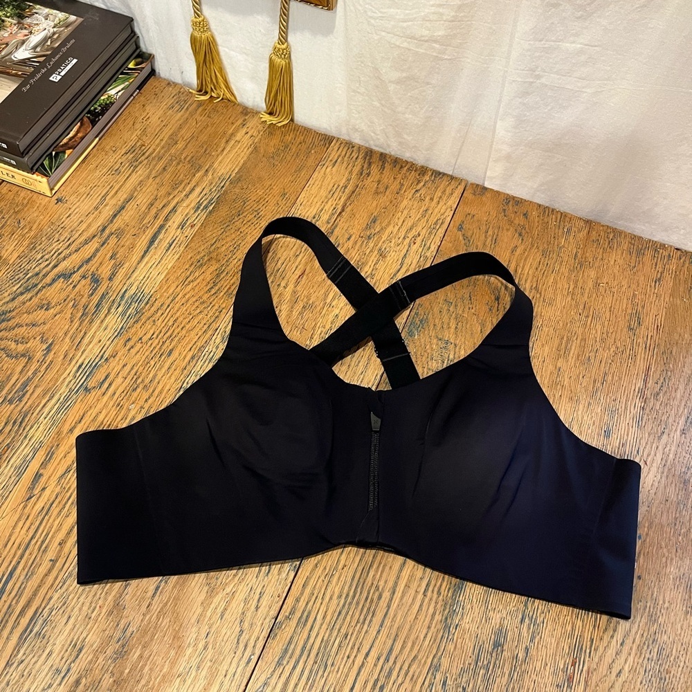 Knix Black Crossback Wireless Bra – Size 5 - Picture 2 of 8